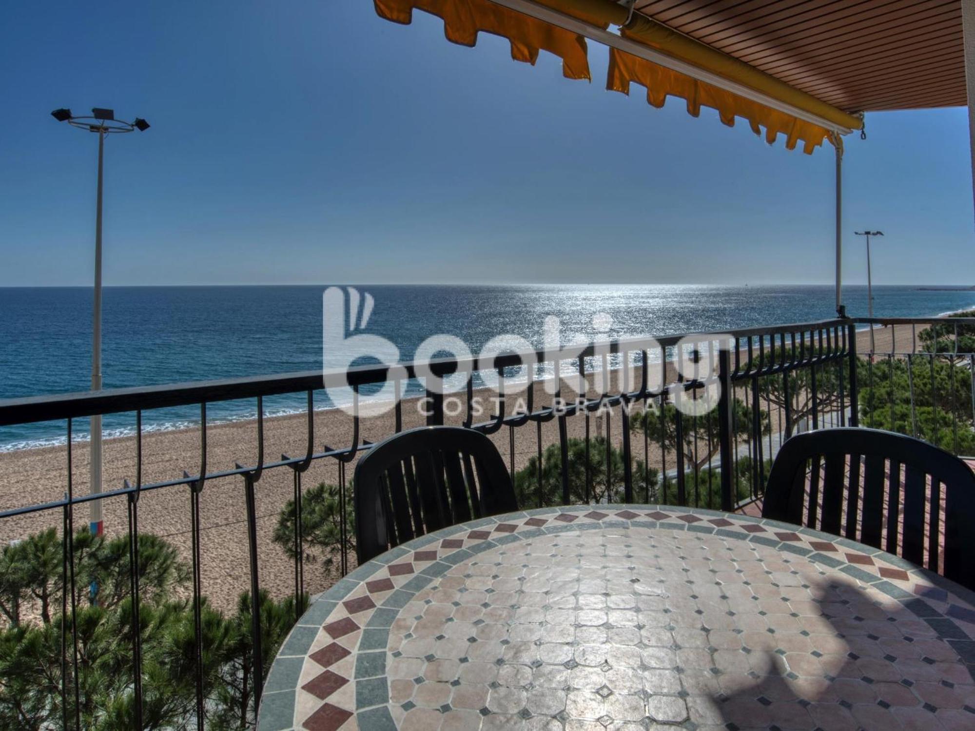 Embajador 2 Apartament A Primera Linia De Mar Per 5 Persones Platja d'Aro Ngoại thất bức ảnh